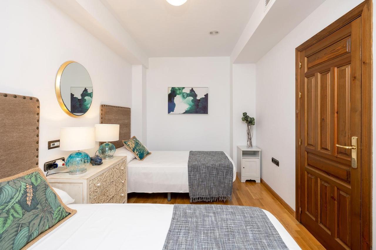 Appartamento Dreaming Bib Rambla - Free Parking Granada Esterno foto
